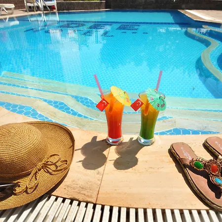 Idee Suıtes Otel 3*