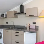 Ξενοδοχείο Idee 3*